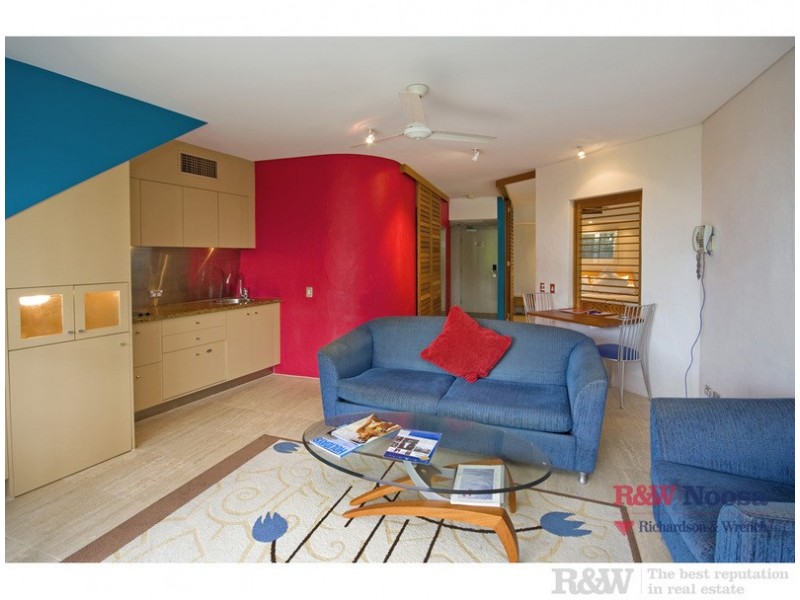 303/16  ‘Noosa Blue Resort’ Noosa Drive, Noosa Heads QLD 4567
