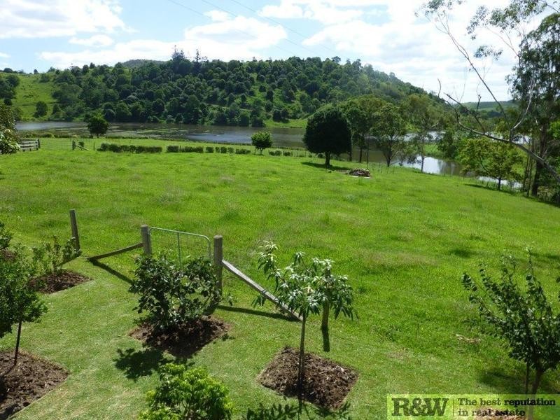 1052 Cedar Pocket Road, Cedar Pocket QLD 4570