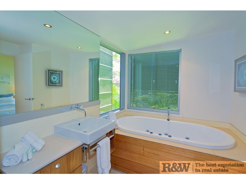 23/3 ‘Viridian Residences’ Morwong Drive, Noosa Heads QLD 4567