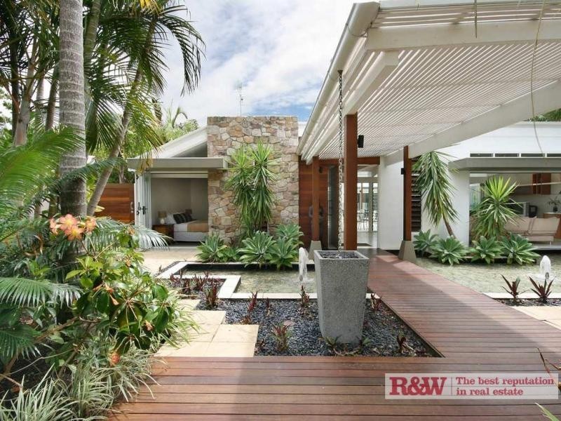 9 Cooran Court, Noosa Heads QLD 4567