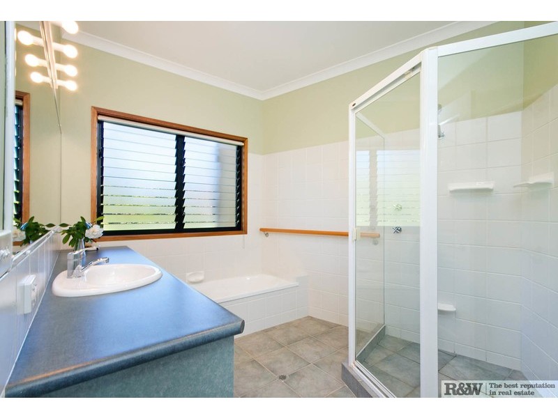 179 Lone Hand Road, Eumundi QLD 4562