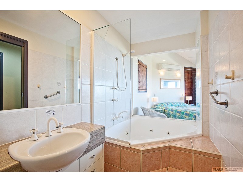 8/528 David Low Way, Castaways Beach QLD 4567