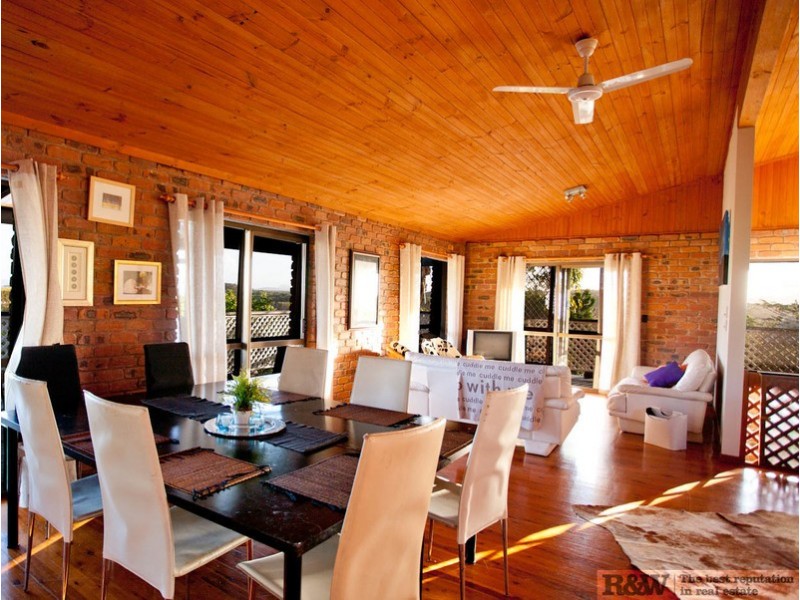 3 Woodlark Rise, Sunrise Beach QLD 4567