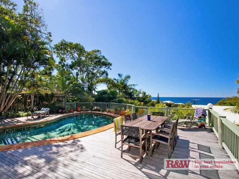 20 Seaview Terrace, Sunshine Beach QLD 4567