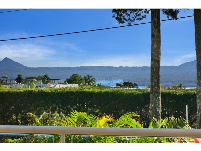 2 ‘Picture Point Apt”/30  Edgar Bennett Avenue, Noosa Heads QLD 4567