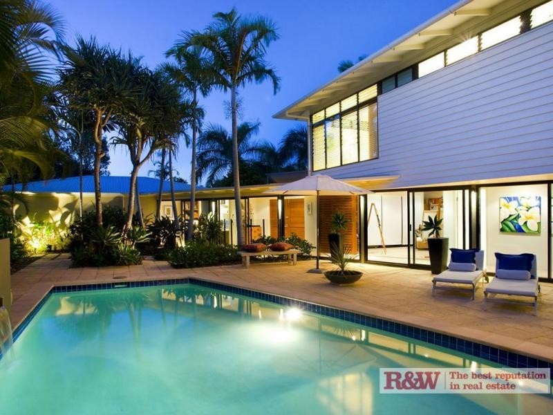 2 The Promontory, Noosa Waters QLD 4566