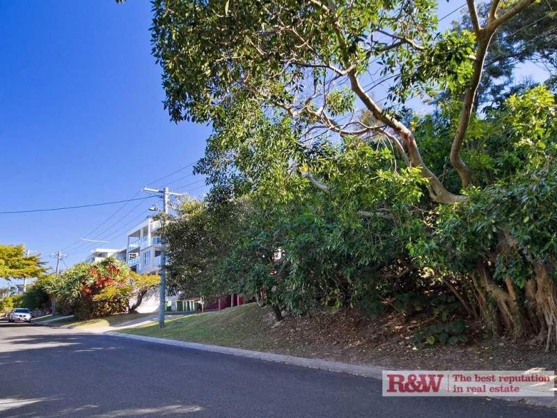 1/4-6 Crank Street, Sunshine Beach QLD 4567