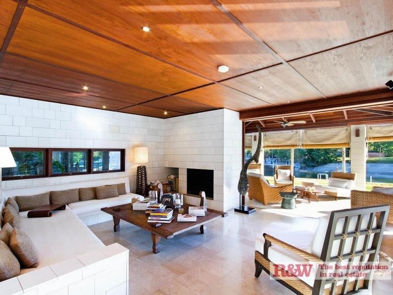 32 Mossman Court, Noosa Heads QLD 4567