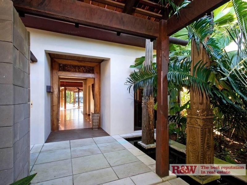 32 Mossman Court, Noosa Heads QLD 4567