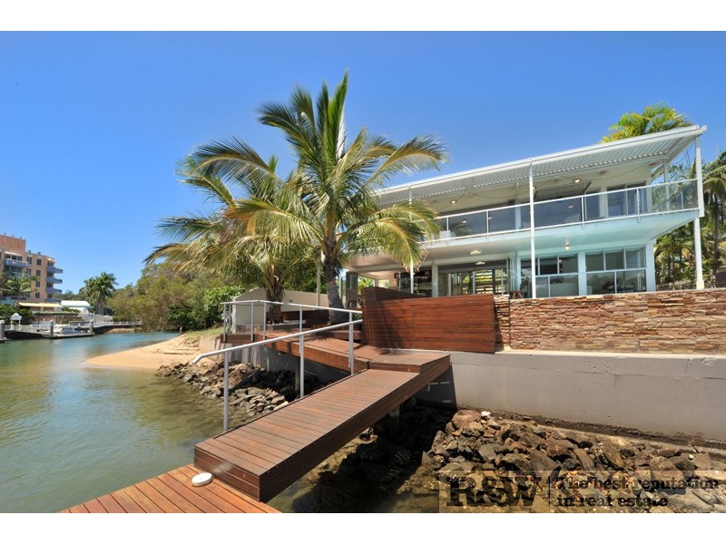 4 Noosa Parade, Noosa Heads QLD 4567