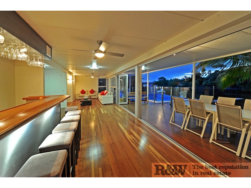 4 Noosa Parade, Noosa Heads QLD 4567