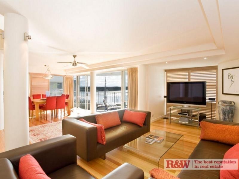 35/24 Noosa Pacific Penthouse, Munna Crescent, Noosaville QLD 4566