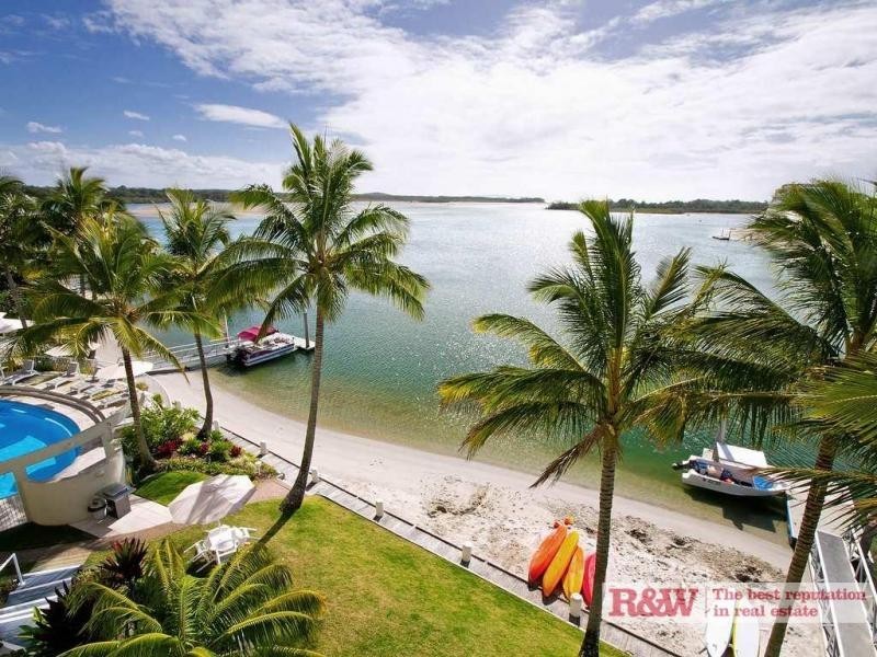 35/24 Noosa Pacific Penthouse, Munna Crescent, Noosaville QLD 4566