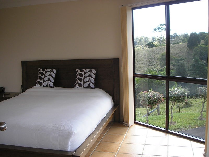 42 Crows Ash Lane, Cooroy QLD 4563