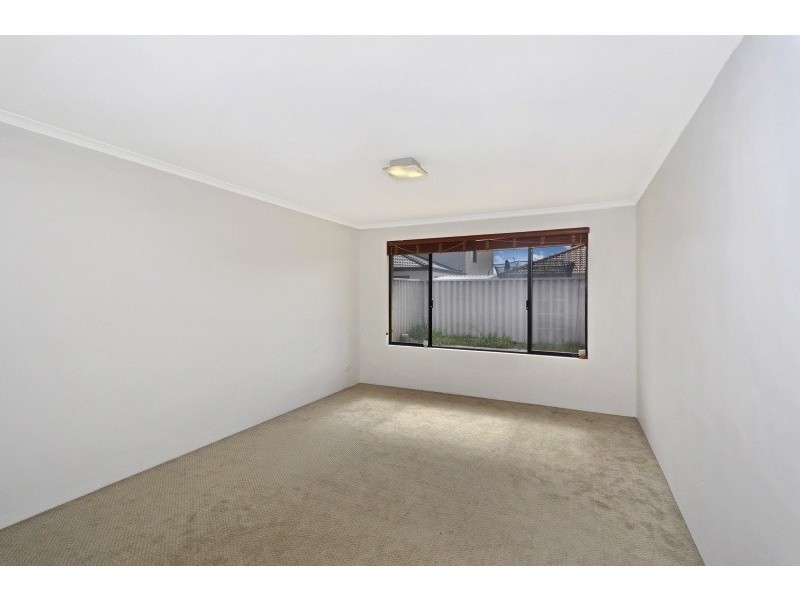 237 Bennett Springs Drive, Beechboro WA 6063