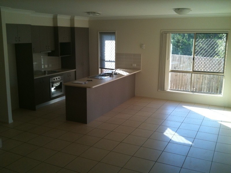 Springfield Lakes QLD 4300