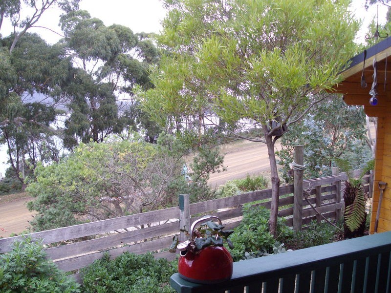 46 Apex Point Road, White Beach TAS 7184