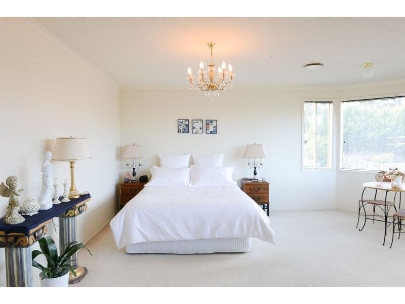 2 Gull Way, Narre Warren South VIC 3805