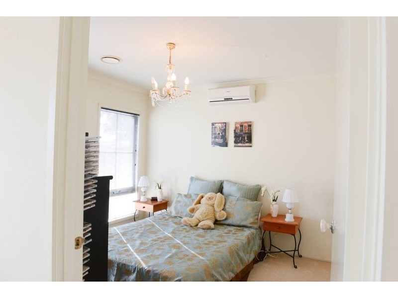 2 Gull Way, Narre Warren South VIC 3805