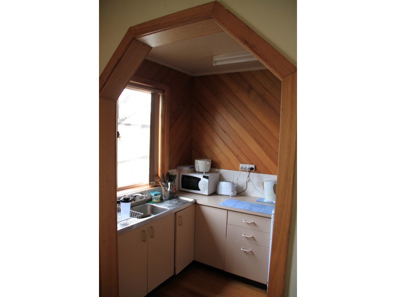 15 Jellico St, Mowbray TAS 7248