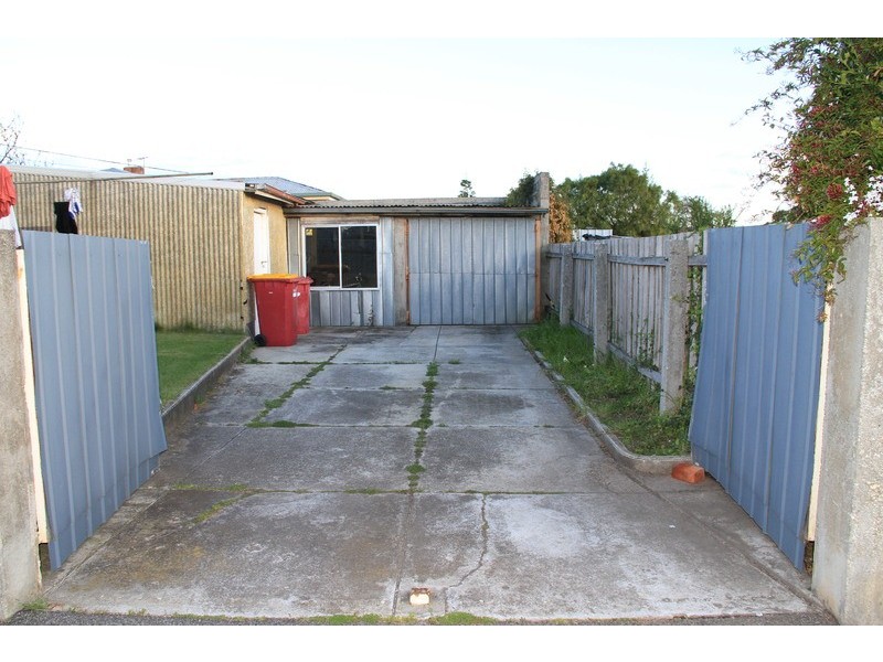 15 Jellico St, Mowbray TAS 7248