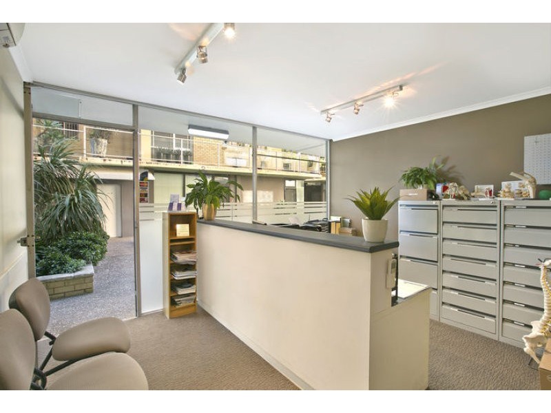 Suites 3, 4, 9, 10/35-36 East Esplanade, Manly NSW 2095