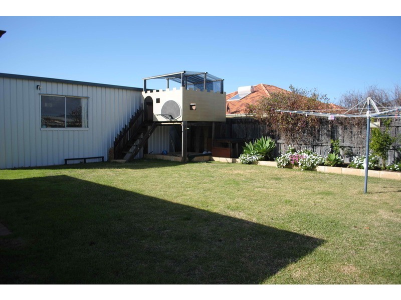 74 Macquarie Drive, Australind WA 6233