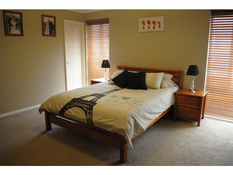 74 Macquarie Drive, Australind WA 6233