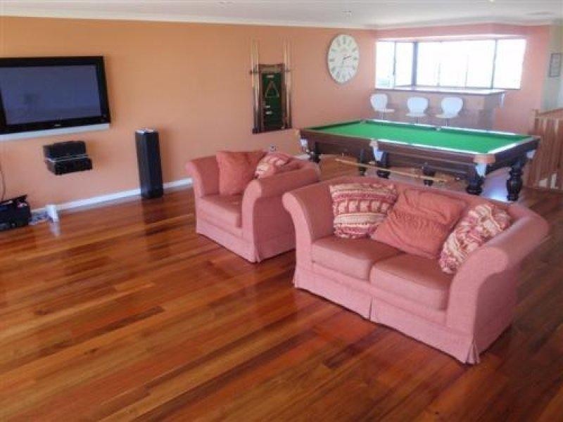 8 Armstrong Street, Mandurah WA 6210