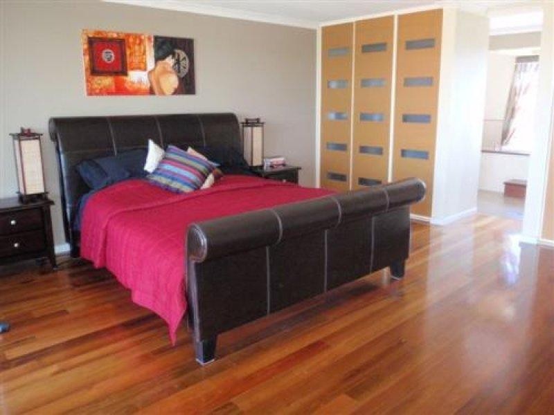 8 Armstrong Street, Mandurah WA 6210