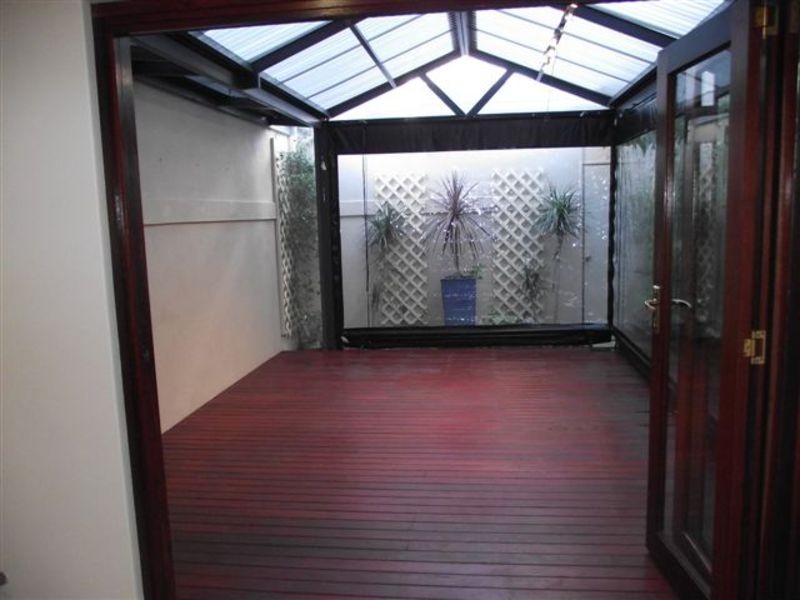 2/20 Stone Street, South Perth WA 6151