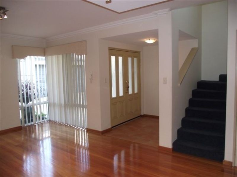 2/20 Stone Street, South Perth WA 6151