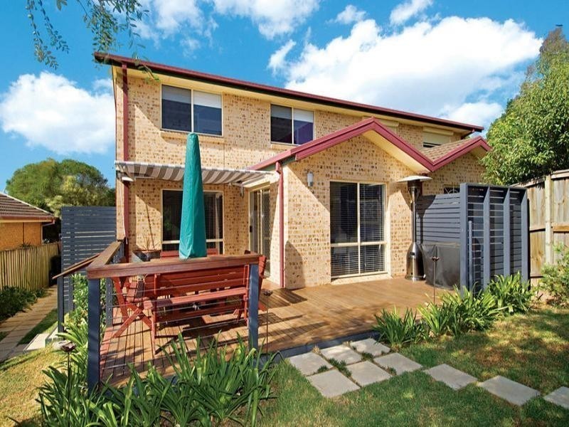 10 Brokenwood Place, Cherrybrook NSW 2126