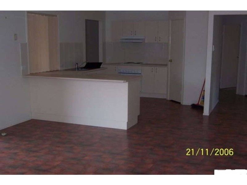 15 Warrigal Crt, Redbank Plains QLD 4301