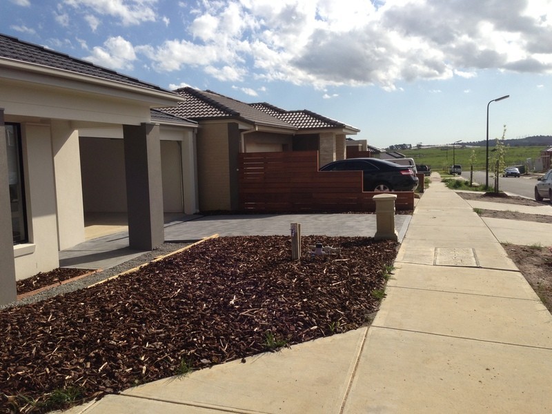 5 Hamish Avenue, Pakenham VIC 3810