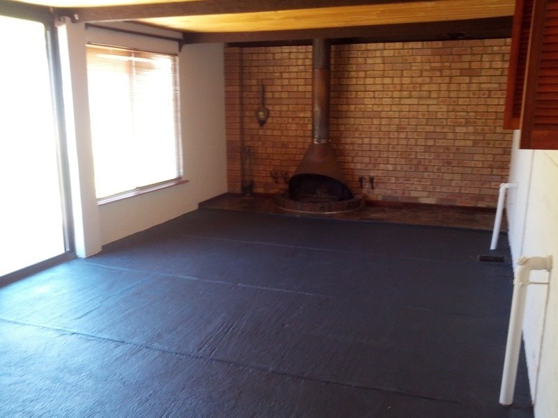 10 Elizabeth Road, Wanneroo WA 6065