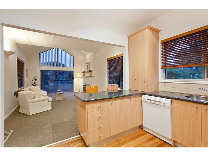 144 Memorial Drive, Plenty VIC 3090