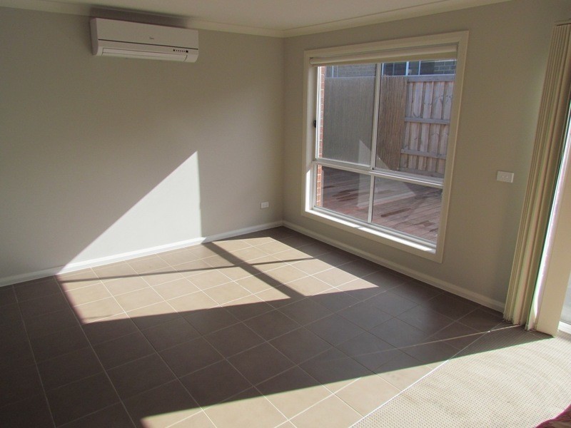 7 Tenax Walk, Wyndham Vale VIC 3024