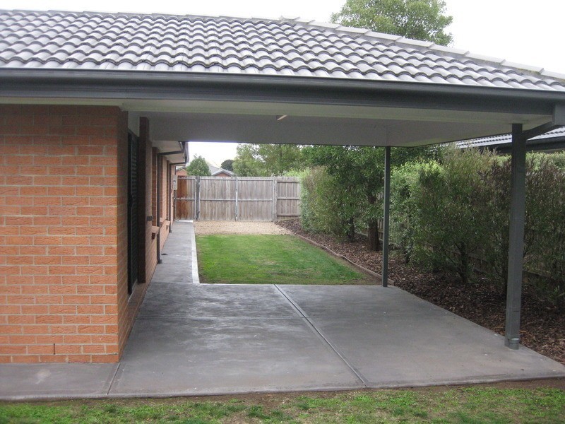 7  Glebe Drive, Sale VIC 3850