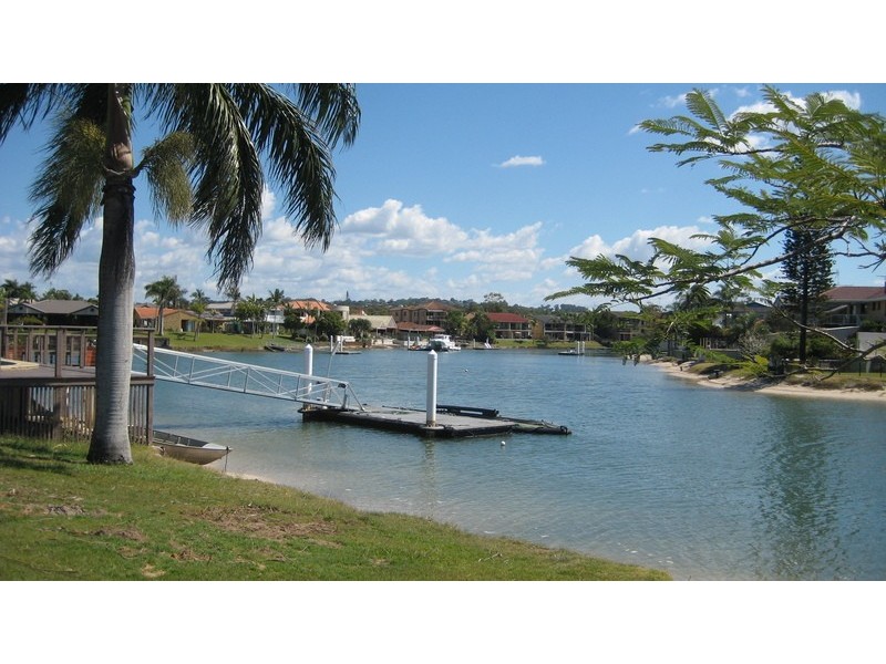 38 Tarwarri Crescent, Mooloolaba QLD 4557