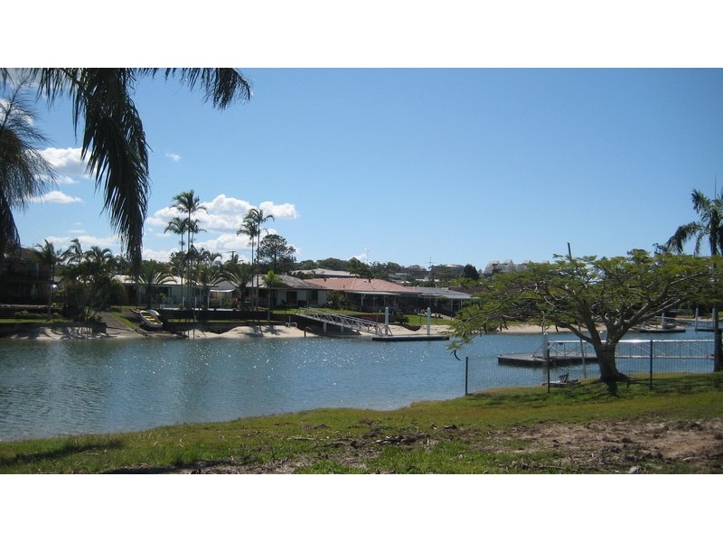 38 Tarwarri Crescent, Mooloolaba QLD 4557