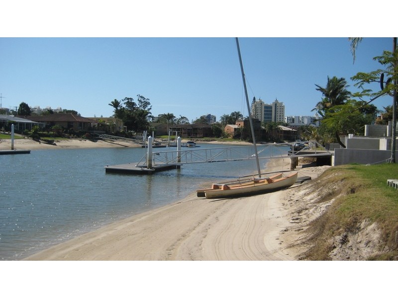 38 Tarwarri Crescent, Mooloolaba QLD 4557