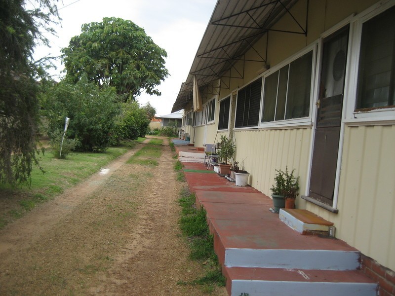 3/12 Leslie Street, Dudley Park WA 6210