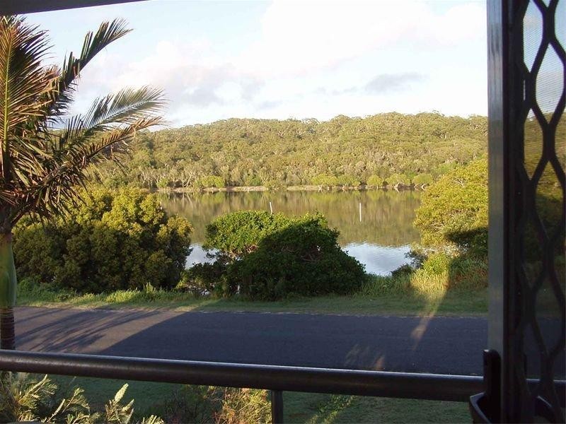 27 Riverside Drive, Wooli NSW 2462