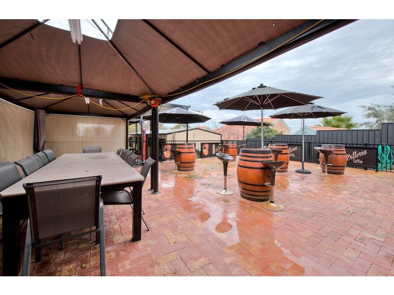 32 Kara Crescent, Gulfview Heights SA 5096