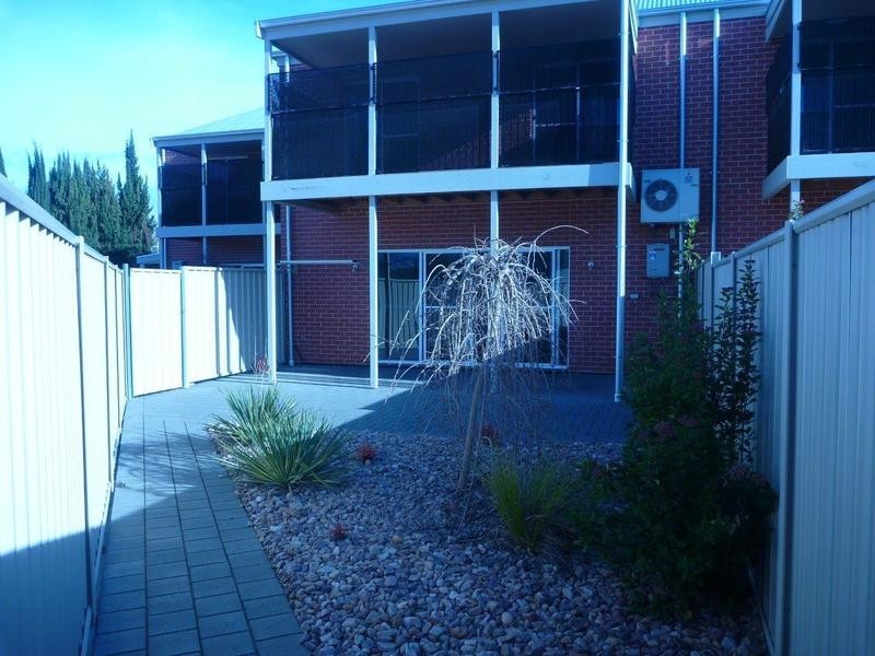 8/26 Third Street, Brompton SA 5007