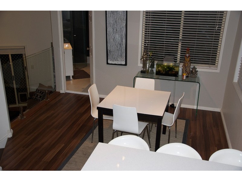 16/100 Racecourse Drive, Bundall QLD 4217