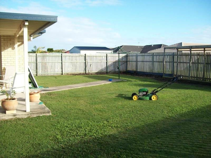 35 Bunya Court, Eli Waters QLD 4655