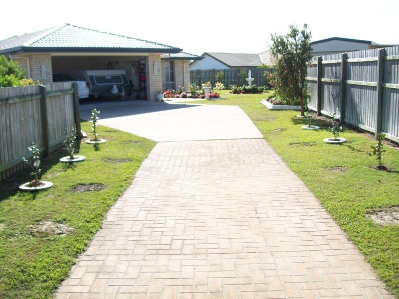35 Bunya Court, Eli Waters QLD 4655