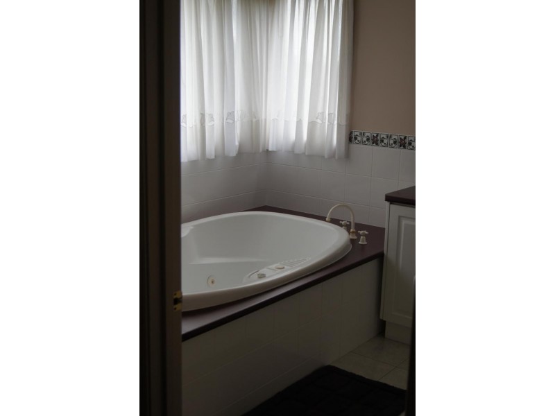 92 Westgate Road, Smythes Creek VIC 3351